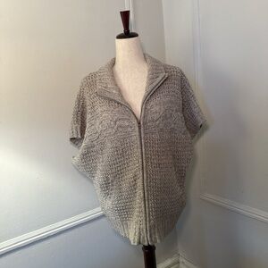 United States Sweaters Light Gray Zip-Up Poncho